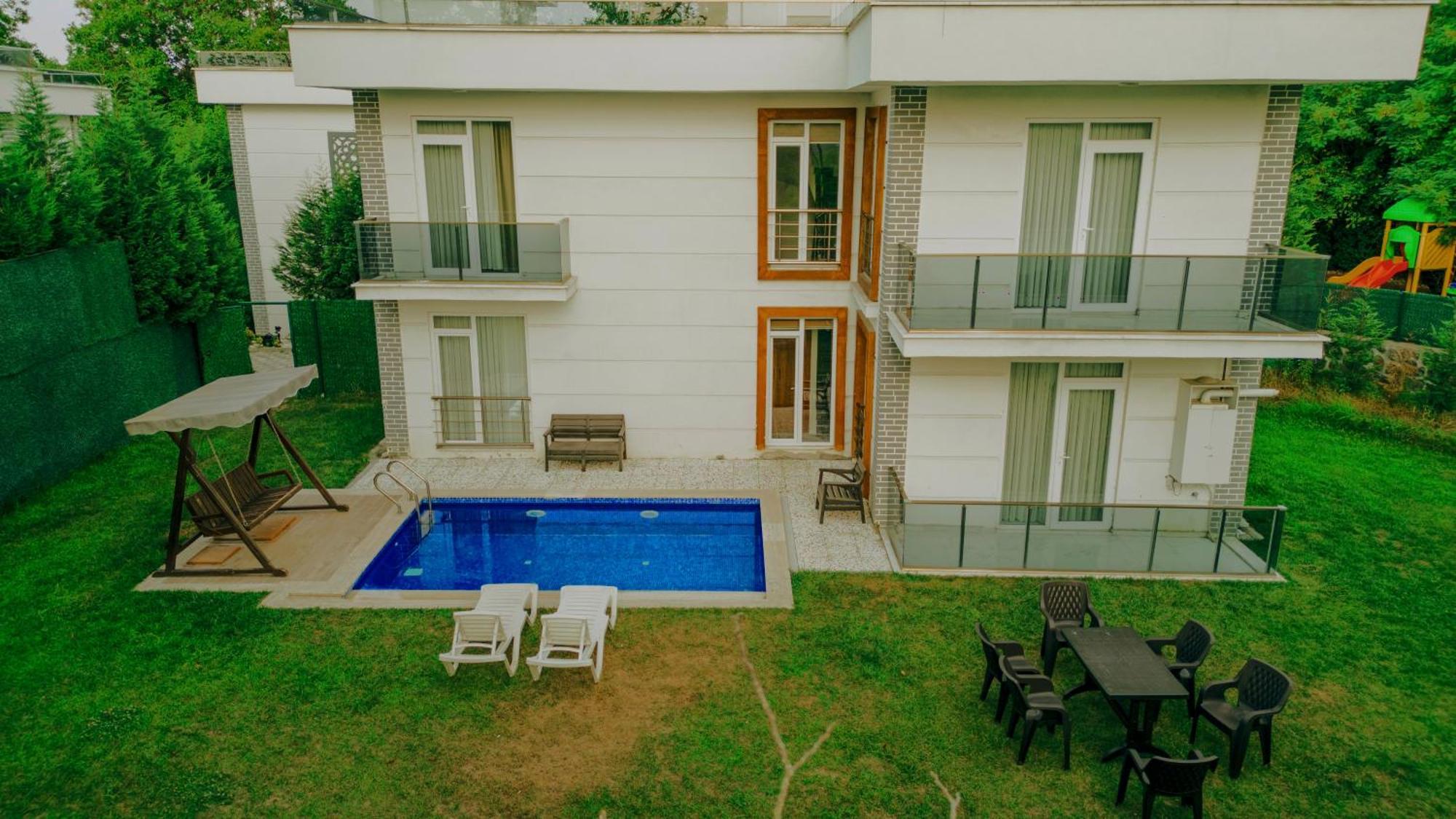 Villa Lakepark *